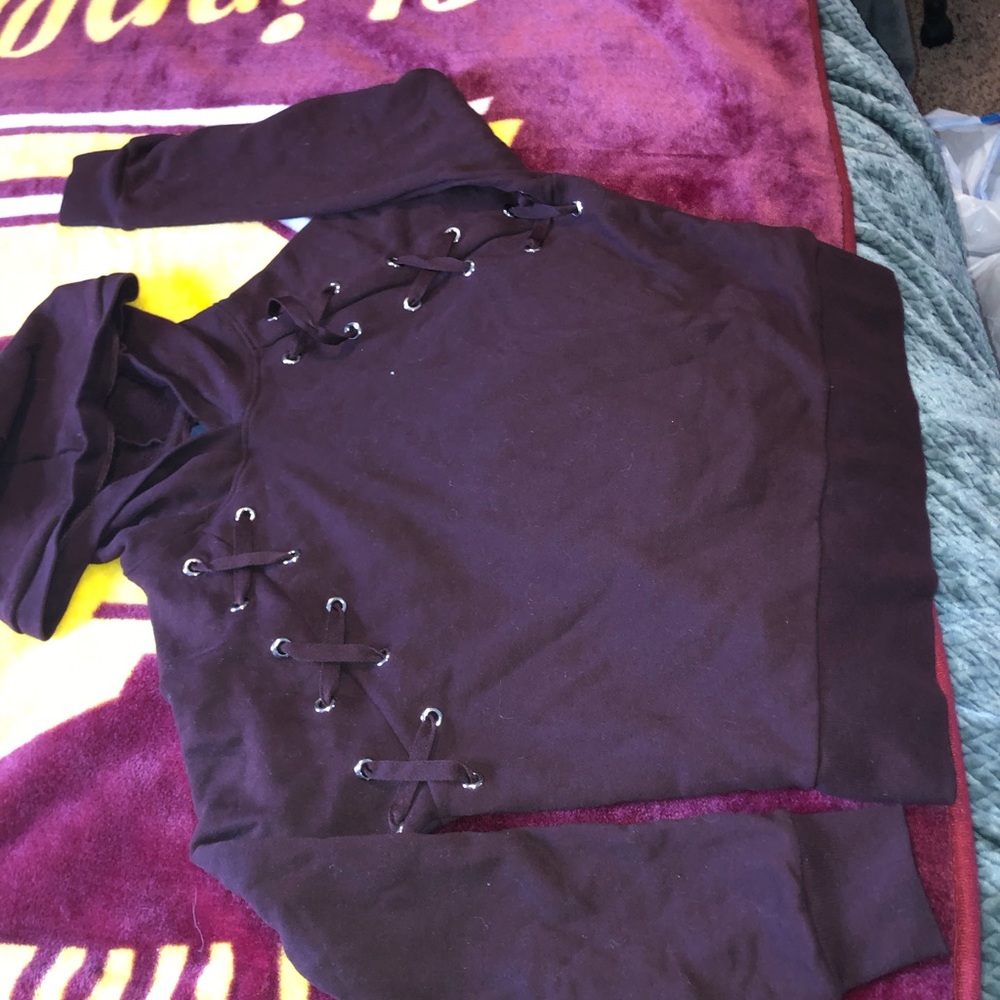 Victoria sport (Victoria secret) burgundy hoodie.